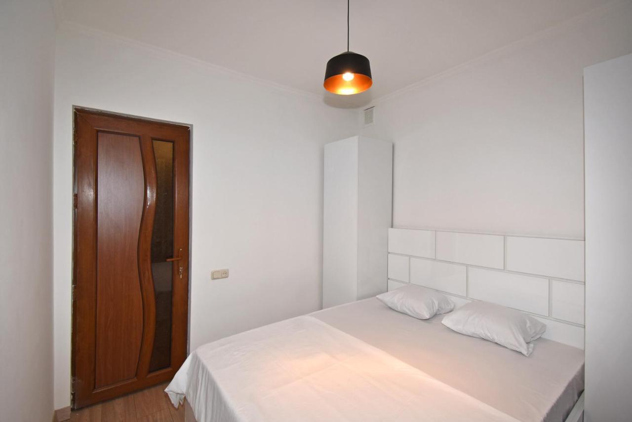 19Tumanyan Excellent Apartment In The Centre Of Capital Yerevan Luaran gambar