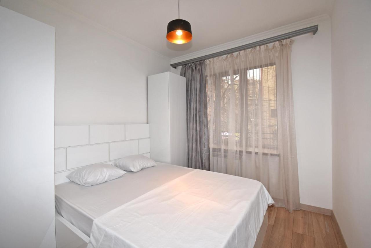 19Tumanyan Excellent Apartment In The Centre Of Capital Yerevan Luaran gambar
